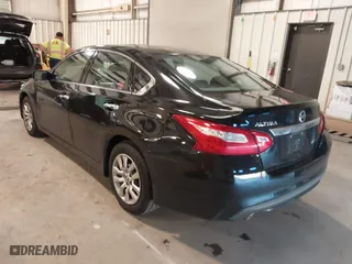 2016 Nissan Altima 2.5 SL with VIN 1N4AL3AP1GC151887, listed as a IAAI auction lot 41674852 with 142,741 mi miles. Bid and sale history available at carsss.com. Image 3.