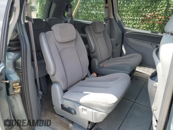 2007 Chrysler Town & Country LWB LX with VIN 2A4GP44R77R172806, listed as a Copart auction lot 55203114 with 230,014 mi miles and Non Repairable. Bid and sale history available at carsss.com. Image 11.