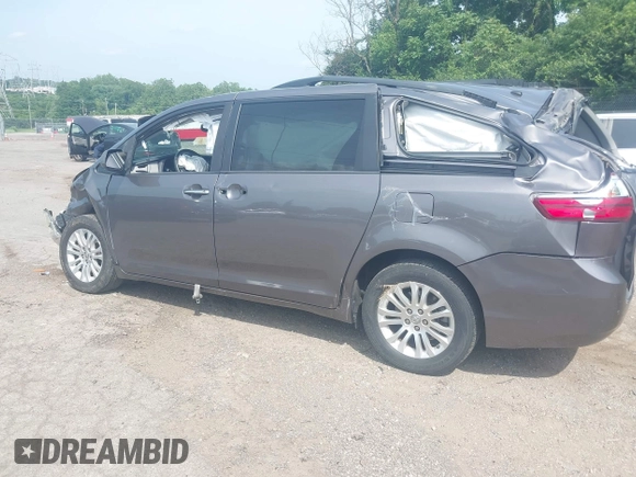 2017 Toyota Sienna XLE Auto Access Seat with VIN 5TDYZ3DC1HS778458, listed as a IAAI auction lot 42561524 with 113,960 mi miles and . Bid and sale history available at DreamBid. Image 3.