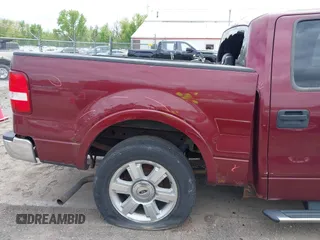 2006 Ford F-150 XLT with VIN 1FTPW14V16FB14717, listed as a IAAI auction lot 42195403 with 141,401 mi miles and . Bid and sale history available at carsss.com. Image 16.