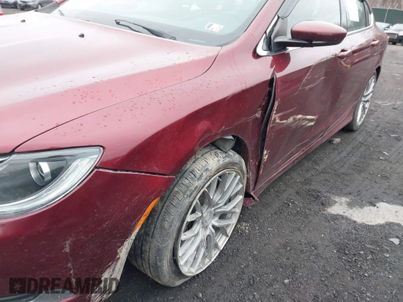 2015 Chrysler 200 Limited with VIN 1C3CCCAB3FN642928, listed as a IAAI auction lot 42005438 with 70,613 mi miles and . Bid and sale history available at DreamBid. Image 6.