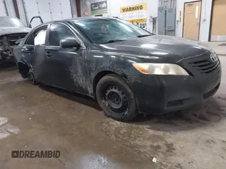 2009 Toyota Camry z VIN 4T4BE46K39R135104, wystawiony jako IAAI lot #41920820 z przebiegiem 202 630 mil mil oraz . Historia ofert i sprzedaży dostępna na DreamBid. Obrazek 1.