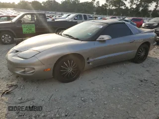 2001 Pontiac Firebird Firebird z VIN 2G2FS22K412113906, wystawiony jako Copart lot #72460364 z przebiegiem 189 679 mil mil oraz Czysty tytuł • Clean title. Historia ofert i sprzedaży dostępna na DreamBid. Obrazek 1.