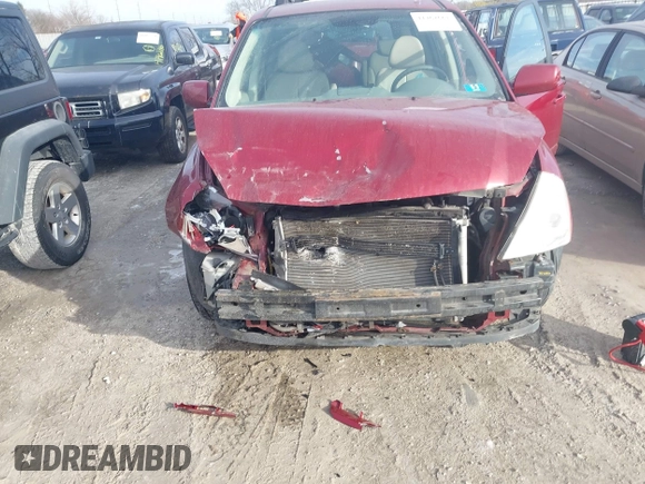 2008 Kia Sedona LX with VIN KNDMB233186264043, listed as a IAAI auction lot 41462661 with 183,763 mi miles. Bid and sale history available at carsss.com. Image 6.
