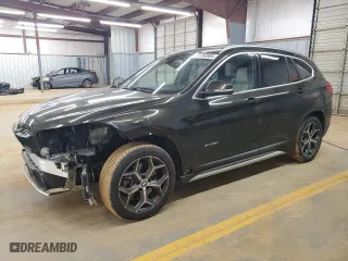 2018 BMW X1 xDrive28i with VIN WBXHT3C37J5K24407, listed as a Copart auction lot 51760805 with 49,311 mi miles and Salvage Title. Bid and sale history available at carsss.com. Image 1.