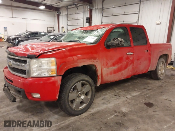 2011 Chevrolet Silverado 1500 with VIN 1GCPKTE37BF210785, listed as a IAAI auction lot 41632007 with 239,014 mi miles and . Bid and sale history available at DreamBid. Image 17.