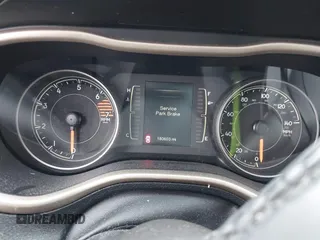 2016 Jeep Cherokee Latitude with VIN 1C4PJMCB7GW268714, listed as a IAAI auction lot 41655450 with 180,603 mi miles. Bid and sale history available at carsss.com. Image 16.