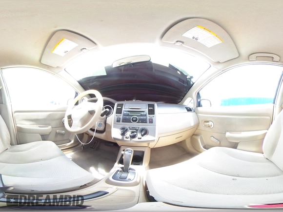 2010 Nissan Versa S z VIN 3N1BC1CPXAL382804, wystawiony jako Copart lot #63652575 z przebiegiem 168 051 mil mil oraz Szkoda całkowita • Salvage title. Historia ofert i sprzedaży dostępna na DreamBid. Obrazek 16.