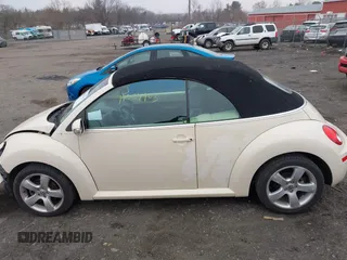 2006 Volkswagen Beetle with VIN 3VWSF31Y16M318144, listed as a IAAI auction lot 41554903 with 126,984 mi miles and . Bid and sale history available at DreamBid. Image 15.