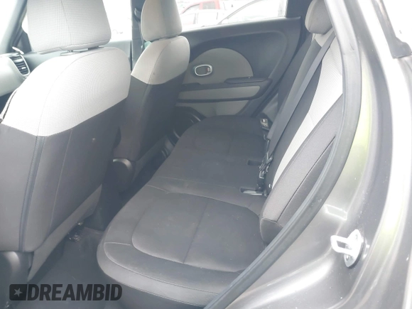 2018 Kia Soul with VIN KNDJN2A24J7586616, listed as a IAAI auction lot 41619258 with 84,547 mi miles. Bid and sale history available at carsss.com. Image 8.