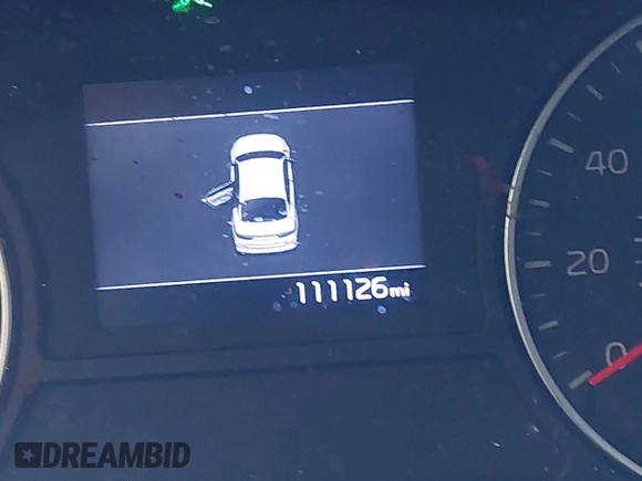 2020 Kia Optima SE z VIN 5XXGT4L33LG438808, wystawiony jako IAAI lot #41901977 z przebiegiem 111 126 mil mil oraz . Historia ofert i sprzedaży dostępna na DreamBid. Obrazek 14.