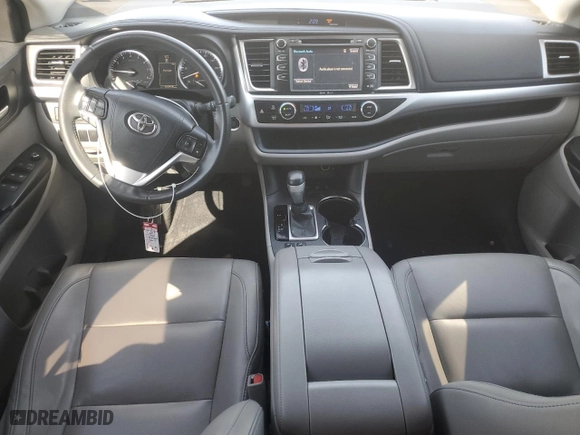 2015 Toyota Highlander XLE with VIN 5TDJKRFH1FS200598, listed as a Copart auction lot 48553115 with 204,528 mi miles and Salvage Title. Bid and sale history available at carsss.com. Image 8.