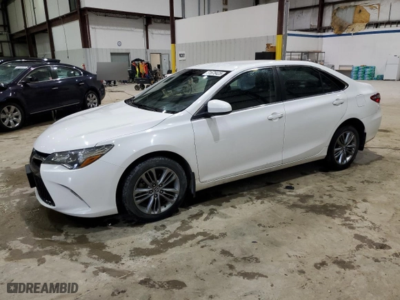2015 Toyota Camry XLE with VIN 4T1BF1FKXFU903355, listed as a Copart auction lot 51678425 with 106,467 mi miles and Salvage Title. Bid and sale history available at carsss.com. Image 1.