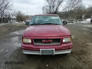 1997 GMC Sonoma SLS with VIN 1GTCS14X5V8503746, listed as a Copart auction lot 42554595 with 135,316 mi miles and Salvage Title. Bid and sale history available at carsss.com. Image 10.