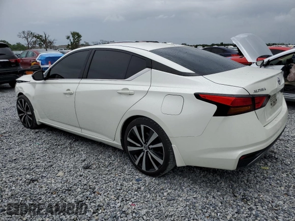 2019 Nissan Altima 2.5 SR with VIN 1N4BL4CV8KC116116, listed as a Copart auction lot 52002575 with 86,375 mi miles and Non Repairable. Bid and sale history available at carsss.com. Image 2.