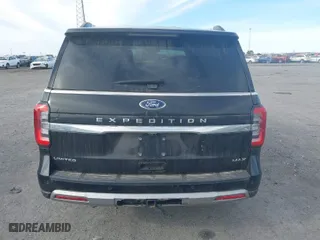 2023 Ford Expedition Max Limited with VIN 1FMJK2A86PEA15903, listed as a IAAI auction lot 41733740 with 57,112 mi miles. Bid and sale history available at carsss.com. Image 17.