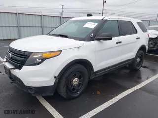 2015 Ford Utility Police Interceptor with VIN 1FM5K8AR1FGA46430, listed as a IAAI auction lot 41598988 with 137,809 mi miles. Bid and sale history available at carsss.com. Image 16.