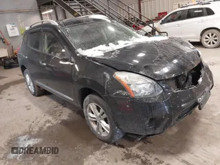 2015 Nissan Rogue S z VIN JN8AS5MVXFW251118, wystawiony jako IAAI lot #41381834 z przebiegiem 55 762 mil mil oraz . Historia ofert i sprzedaży dostępna na DreamBid. Obrazek 1.