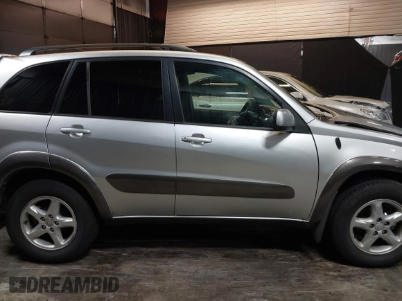 2001 Toyota RAV4 with VIN JTEHH20V410059276, listed as a IAAI auction lot 42473915 with 145,627 mi miles and . Bid and sale history available at DreamBid. Image 14.
