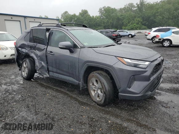 2024 Toyota RAV4 XLE with VIN 2T3P1RFV4RC481450, listed as a Copart auction lot 61083895 with 16,002 mi miles and Salvage title. Bid and sale history available at DreamBid. Image 4.