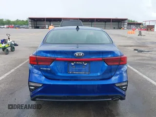 2020 Kia Forte LXS z VIN 3KPF24AD8LE222536, wystawiony jako IAAI lot #42259218 z przebiegiem 50 356 mil mil oraz . Historia ofert i sprzedaży dostępna na DreamBid. Obrazek 16.