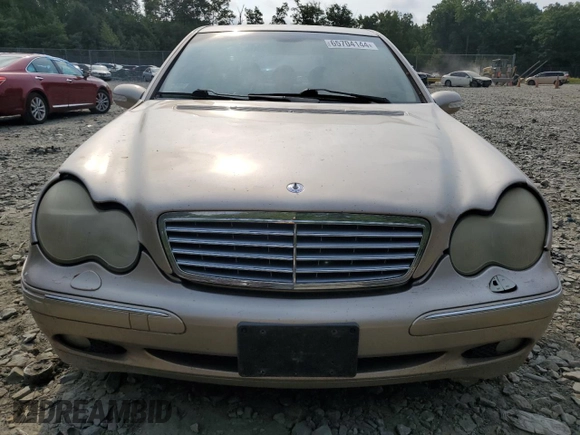 2003 Mercedes-Benz C 230/260/280/320 with VIN WDBRF64J53F314061, listed as a Copart auction lot 65704144 with 210,883 mi miles and Non Repairable. Bid and sale history available at DreamBid. Image 5.