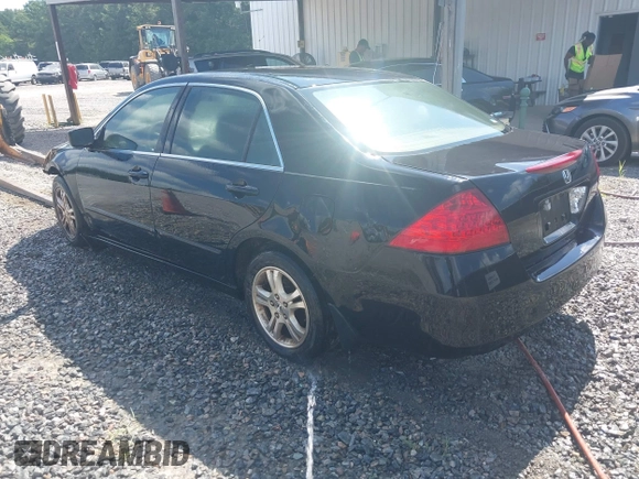 2007 Honda Accord LX SE with VIN JHMCM56387C011545, listed as a IAAI auction lot 42632005 with 365,656 mi miles and . Bid and sale history available at DreamBid. Image 3.
