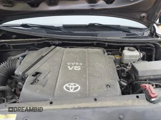 2013 Toyota Tacoma z VIN 5TFLU4EN2DX082131, wystawiony jako IAAI lot #41912420 z przebiegiem 195 334 mil mil oraz . Historia ofert i sprzedaży dostępna na DreamBid. Obrazek 10.