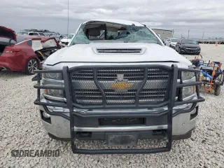 2019 Chevrolet Silverado 3500HD LTZ with VIN 1GC4KXCY8KF182326, listed as a Copart auction lot 87174394 with 191,356 mi miles and Non Repairable. Bid and sale history available at carsss.com. Image 5.