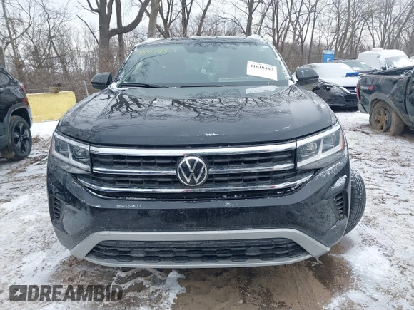 2022 Volkswagen Atlas SE with VIN 1V2LC2CA6NC211244, listed as a IAAI auction lot 41610487 with 49,494 mi miles and . Bid and sale history available at DreamBid. Image 12.