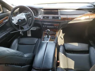 2015 BMW 7 Series 750i xDrive с VIN WBAYB6C56FD965984, выставлен на аукционе Copart как лот 47953045 с пробегом 80 025 миль миль и Списание • Salvage title. История ставок и продаж доступна на DreamBid. Изображение 8.