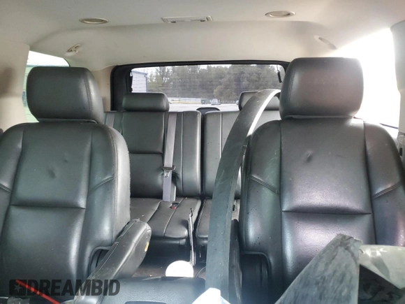 2013 GMC Yukon Denali z VIN 1GKS1EEF8DR302996, wystawiony jako Copart lot #55570135 z przebiegiem 176 368 mil mil oraz Szkoda całkowita • Salvage title. Historia ofert i sprzedaży dostępna na DreamBid. Obrazek 10.