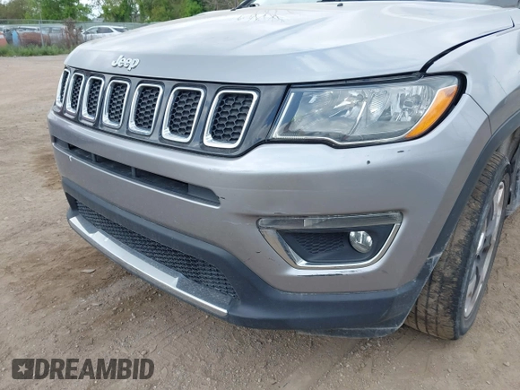 2018 Jeep Compass Limited with VIN 3C4NJDCB9JT267021, listed as a IAAI auction lot 42270830 with 82,437 mi miles and . Bid and sale history available at DreamBid. Image 6.