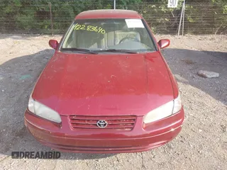 1998 Toyota Camry LE z VIN JT2BG22K4W0206938, wystawiony jako IAAI lot #42283640 z przebiegiem 153 365 mil mil oraz . Historia ofert i sprzedaży dostępna na DreamBid. Obrazek 6.