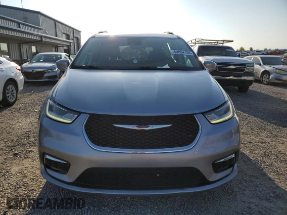 2021 Chrysler Pacifica Touring L z VIN 2C4RC1BG7MR531481, wystawiony jako Copart lot #54854105 z przebiegiem 138 508 mil mil oraz Szkoda całkowita • Salvage title. Historia ofert i sprzedaży dostępna na DreamBid. Obrazek 5.