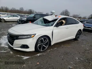 2022 Honda Accord Sedan Sport SE with VIN 1HGCV1F48NA011572, listed as a Copart auction lot 43318985 with 0 mi miles and Salvage Title. Bid and sale history available at carsss.com. Image 1.