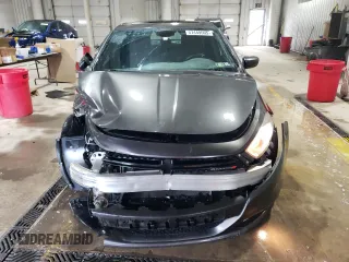 2015 Dodge Dart SXT z VIN 1C3CDFBB5FD182559, wystawiony jako Copart lot #57449505 z przebiegiem 84 595 mil mil oraz Szkoda całkowita • Salvage title. Historia ofert i sprzedaży dostępna na DreamBid. Obrazek 5.