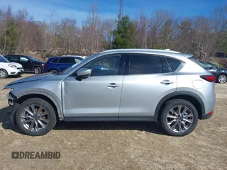 2021 Mazda CX-5 Grand Touring Reserve with VIN JM3KFBAY5M0472988, listed as a IAAI auction lot 41897855 with 27,318 mi miles. Bid and sale history available at carsss.com. Image 15.
