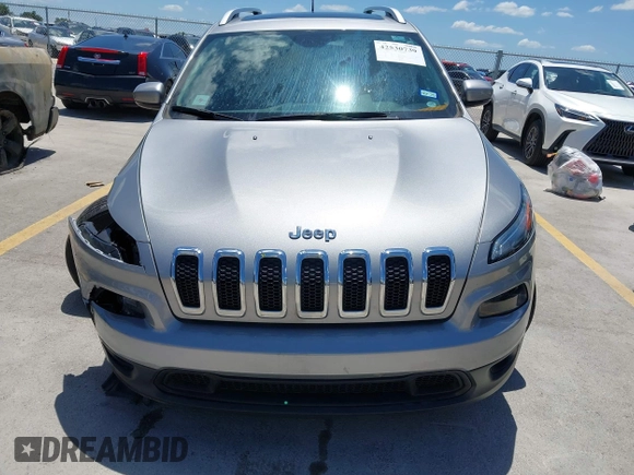 2016 Jeep Cherokee Latitude with VIN 1C4PJMCS1GW300511, listed as a IAAI auction lot 42530739 with 83,097 mi miles and . Bid and sale history available at DreamBid. Image 12.