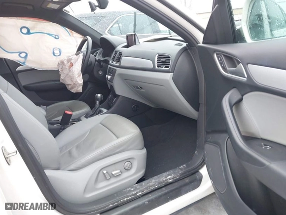 2017 Audi Q3 Premium with VIN WA1BCCFS4HR016424, listed as a IAAI auction lot 41627278 with 60,028 mi miles. Bid and sale history available at carsss.com. Image 5.