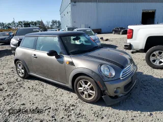2012 MINI Hardtop with VIN WMWSU3C5XCT542339, listed as a Copart auction lot 53139055 with Not Provided miles and Salvage Title. Bid and sale history available at DreamBid. Image 4.