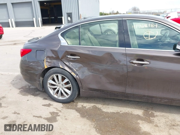 2016 Infiniti Q50 2.0t Premium with VIN JN1CV7AR3GM250651, listed as a IAAI auction lot 41768184 with 105,621 mi miles. Bid and sale history available at carsss.com. Image 6.