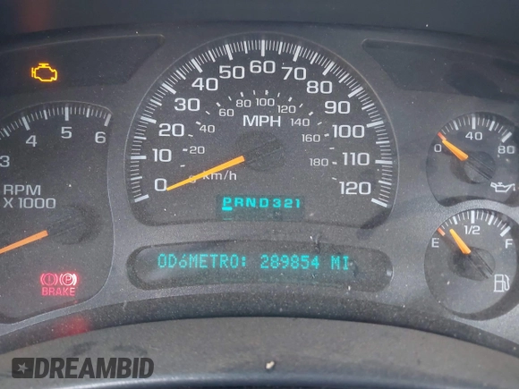 2003 Chevrolet Silverado 1500HD LS with VIN 1GCGK13U03F218776, listed as a IAAI auction lot 41993253 with 289,854 mi miles and . Bid and sale history available at DreamBid. Image 7.