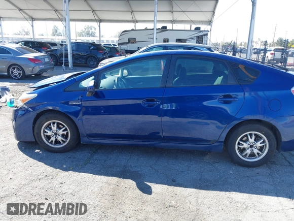2011 Toyota Prius I with VIN JTDKN3DU8B0259962, listed as a IAAI auction lot 41851859 with 314,714 mi miles. Bid and sale history available at carsss.com. Image 14.