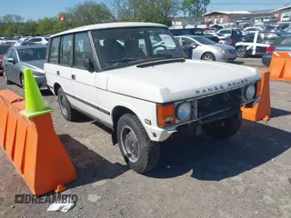 1993 Land Rover Range Rover with VIN SALHV1246PA627499, listed as a IAAI auction lot 42000297 with 155,126 mi miles and . Bid and sale history available at DreamBid. Image 1.