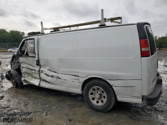2011 Chevrolet Express Cargo Van with VIN 1GCSGAFX1B1177670, listed as a Copart auction lot 73042324 with 0 mi miles and Salvage Title. Bid and sale history available at carsss.com. Image 2.