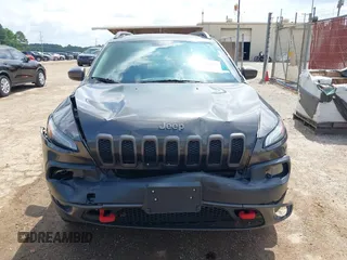 2014 Jeep Cherokee Trailhawk с VIN 1C4PJMBS6EW278648, выставлен на аукционе IAAI как лот 42433381 с пробегом 136 702 миль миль и . История ставок и продаж доступна на DreamBid. Изображение 12.