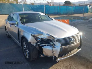 2014 Lexus LS 460 with VIN JTHBL5EF2E5132342, listed as a IAAI auction lot 41824998 with 75,301 mi miles and . Bid and sale history available at DreamBid. Image 1.