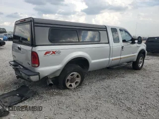 2006 Ford Super Duty F-250 XL with VIN 1FTSX21P16EA36349, listed as a Copart auction lot 73003954 with 277,435 mi miles and Salvage Title. Bid and sale history available at carsss.com. Image 3.