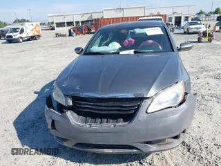 2012 Chrysler 200 Touring with VIN 1C3CCBBB8CN139075, listed as a IAAI auction lot 42030694 with 170,194 mi miles and . Bid and sale history available at DreamBid. Image 6.